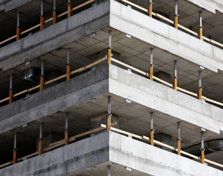 Poutrelles et hourdis : comment bien choisir ton plancher ?
